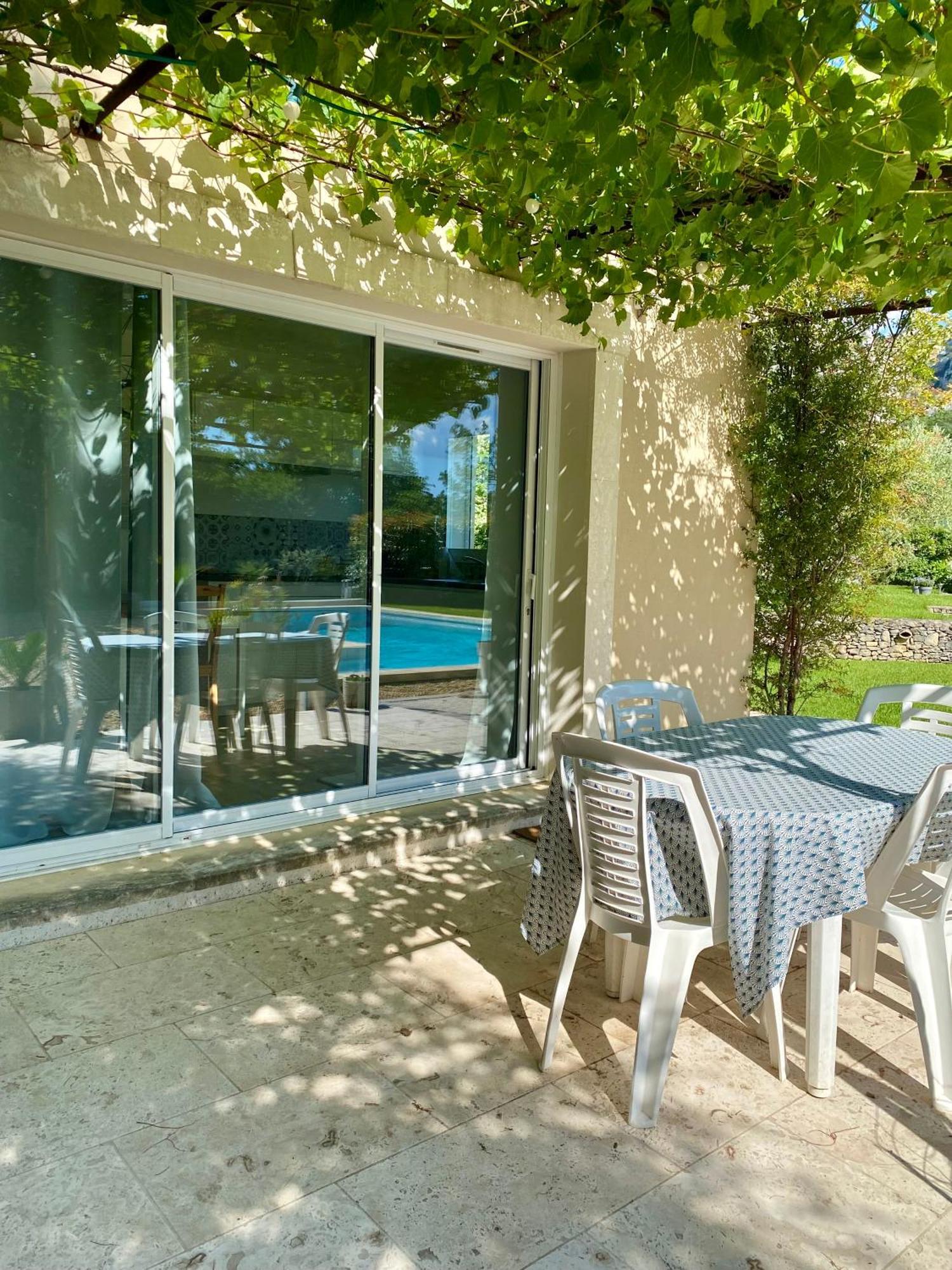 La Petite Maison Robion en Luberon Camera foto