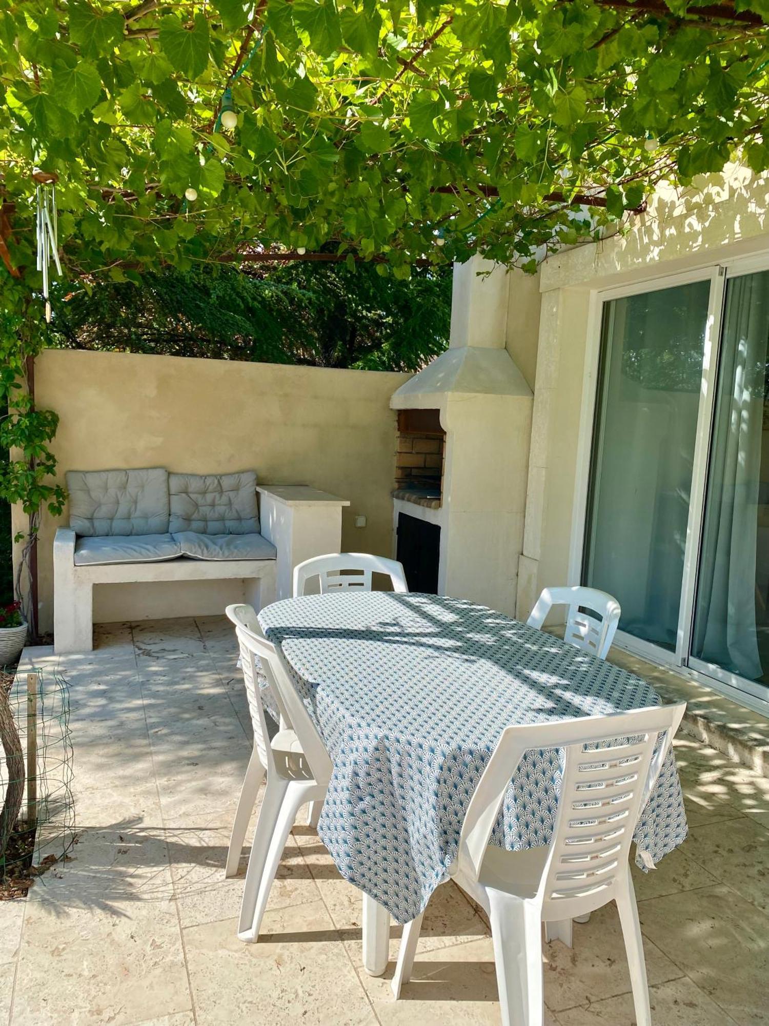 La Petite Maison Robion en Luberon Camera foto