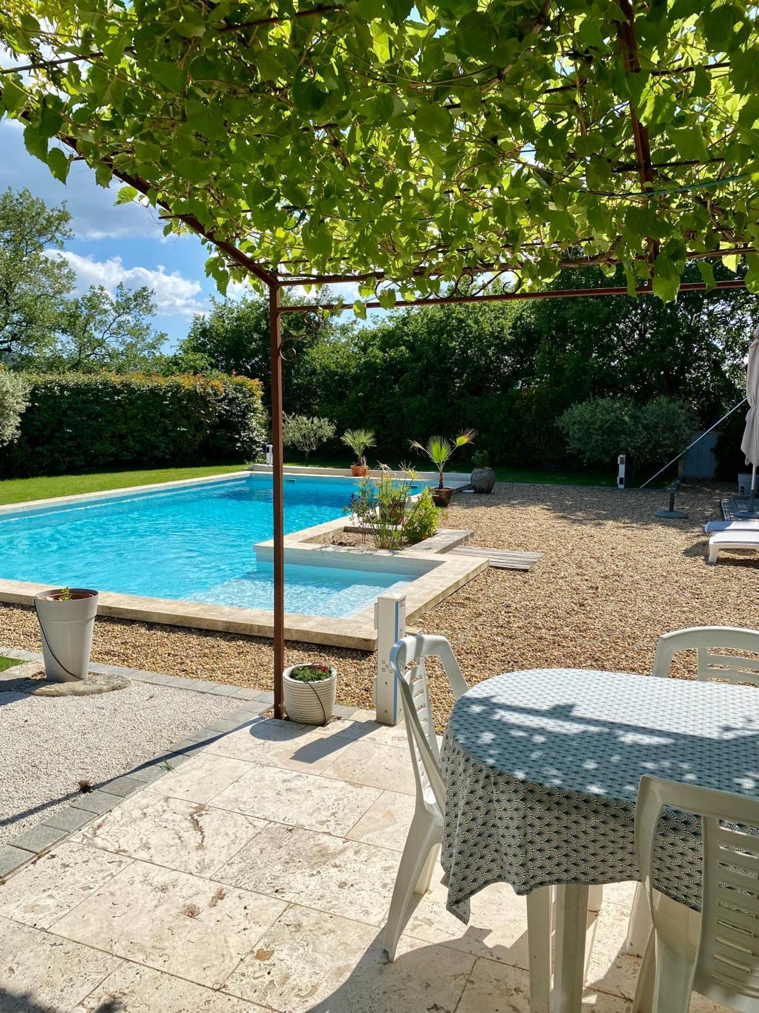La Petite Maison Robion en Luberon Camera foto
