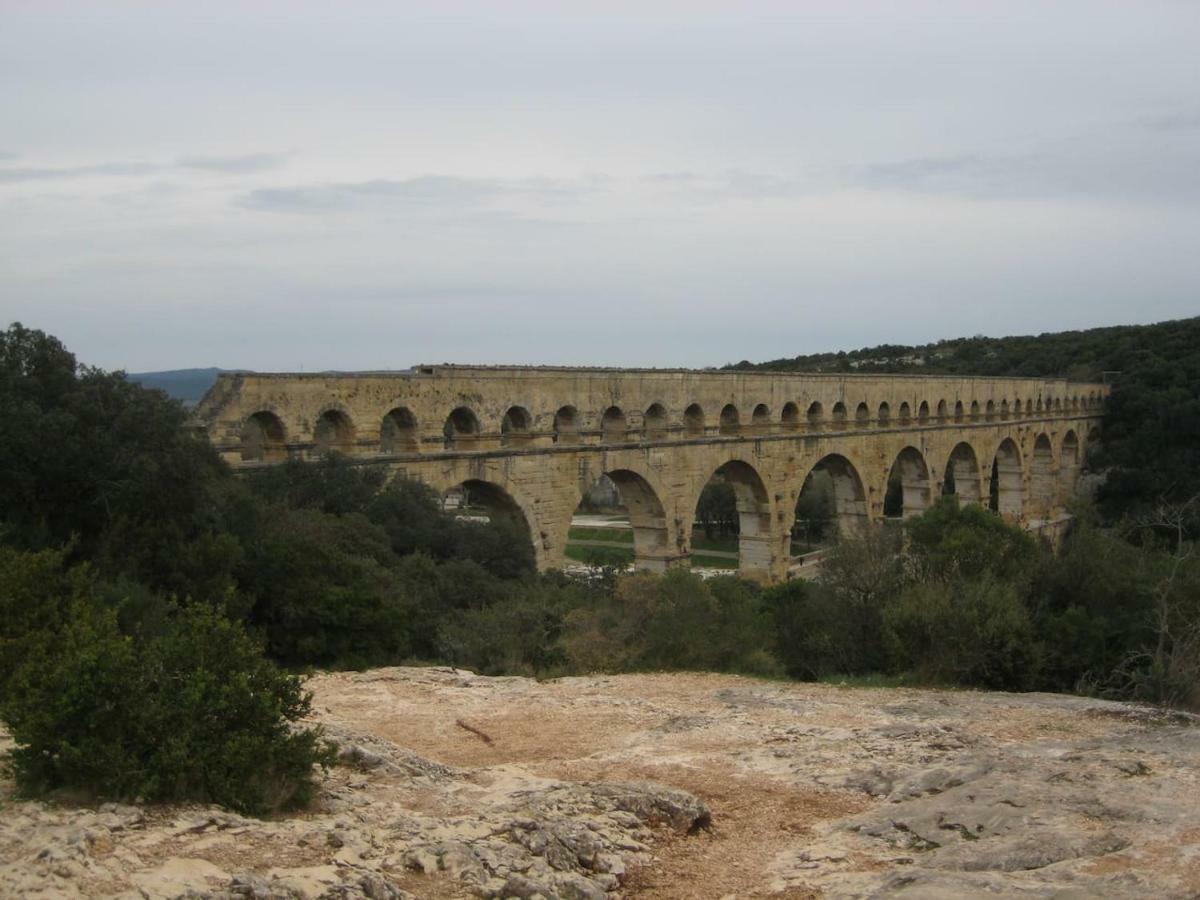 La Petite Maison Robion en Luberon Esterno foto